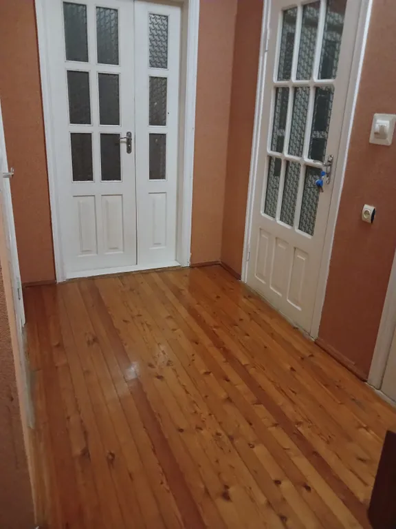 Коттедж Пол дома рядом с морем — Махачкала