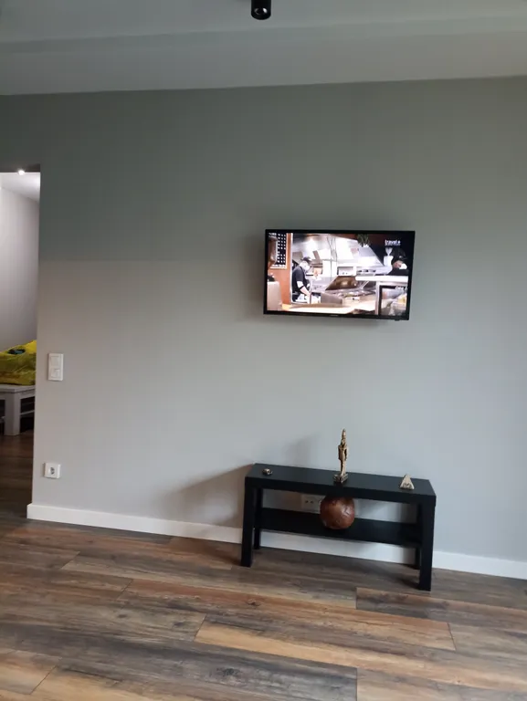 Уютная евро двушка с видом из окон на спокойную улицу