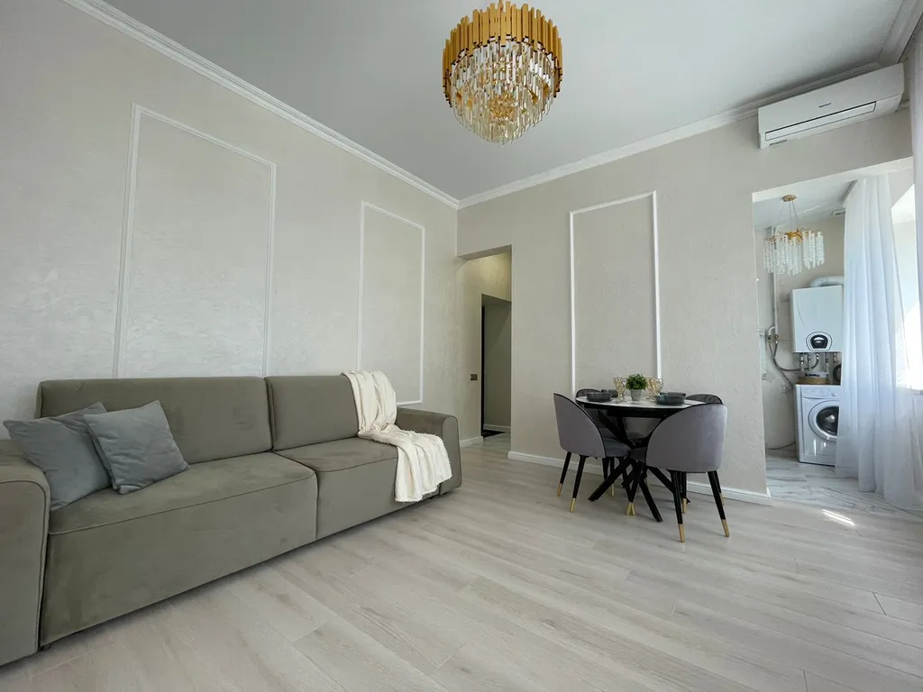 Роскошная двухкомнатная квартира! Центр курортной зоны