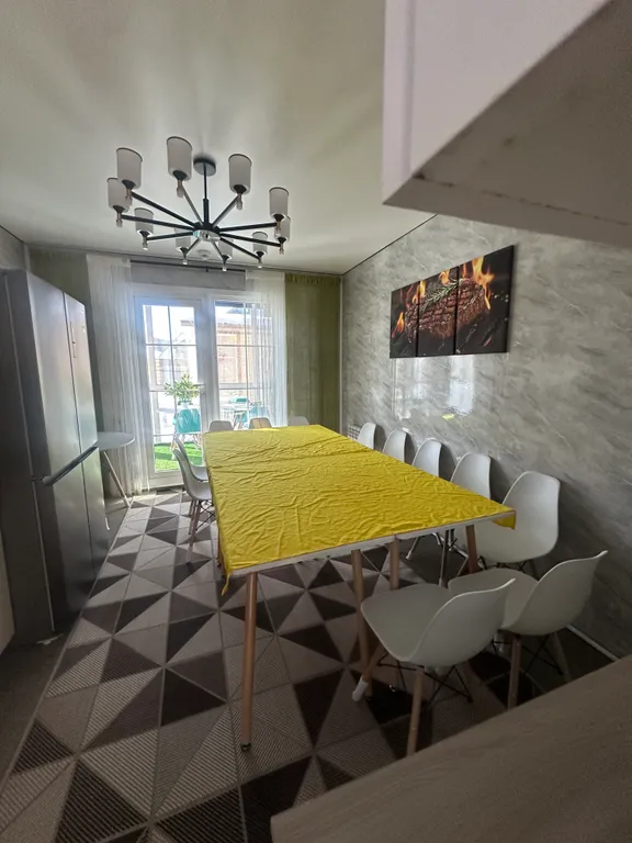 4-комнатный Дом