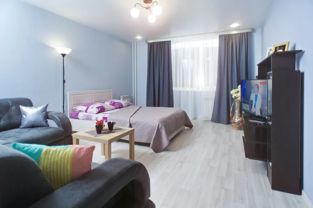 Двухкомнатная квартира с изолированными комнатами рядом с зоопарком