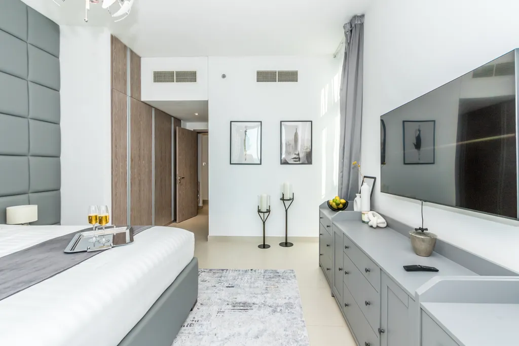 Стильные апартаменты с 2 спальнями