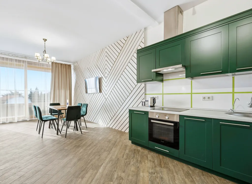 3-ех комнатная студия с видом на море с евроремонтом  № 24