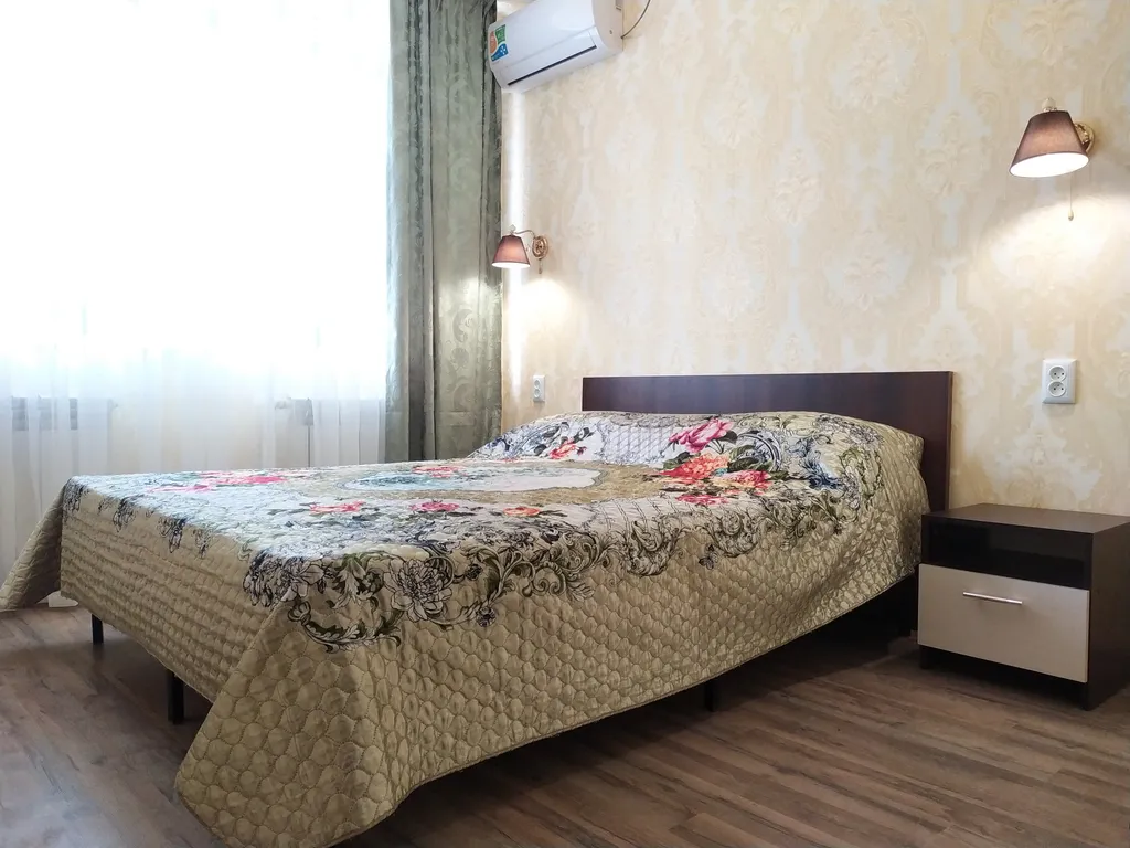 Квартира Для не имеющих привычки курить № 2 — аренда посуточно в Таганрог