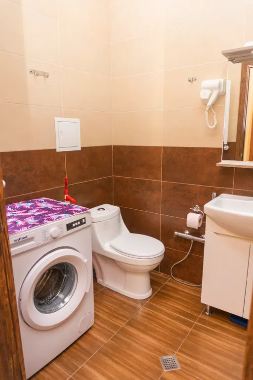 Уютная квартира с большим балконом и видом на город