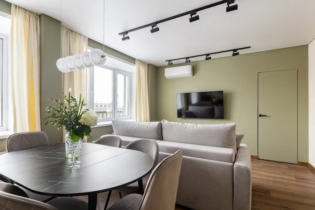 Трёхкомнатные апартаменты с видом на оперный театр