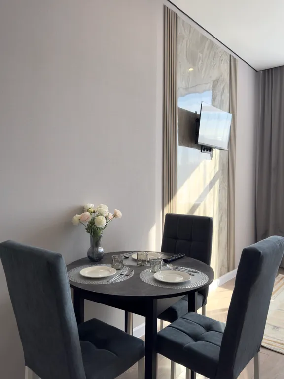 Дизайнерская квартира в центре столоцы