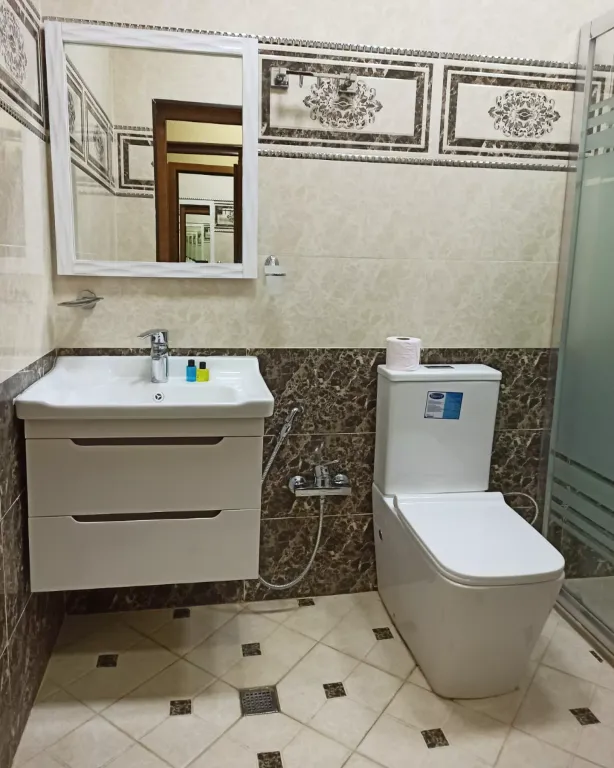 Квартира в 1 минуте от метро Кара Караева