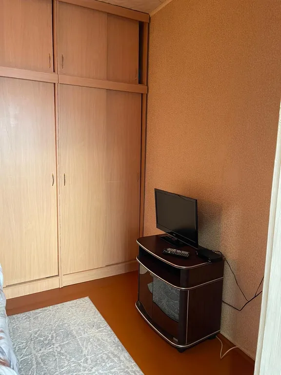 Двухкомнатная квартира в центре Пицунды