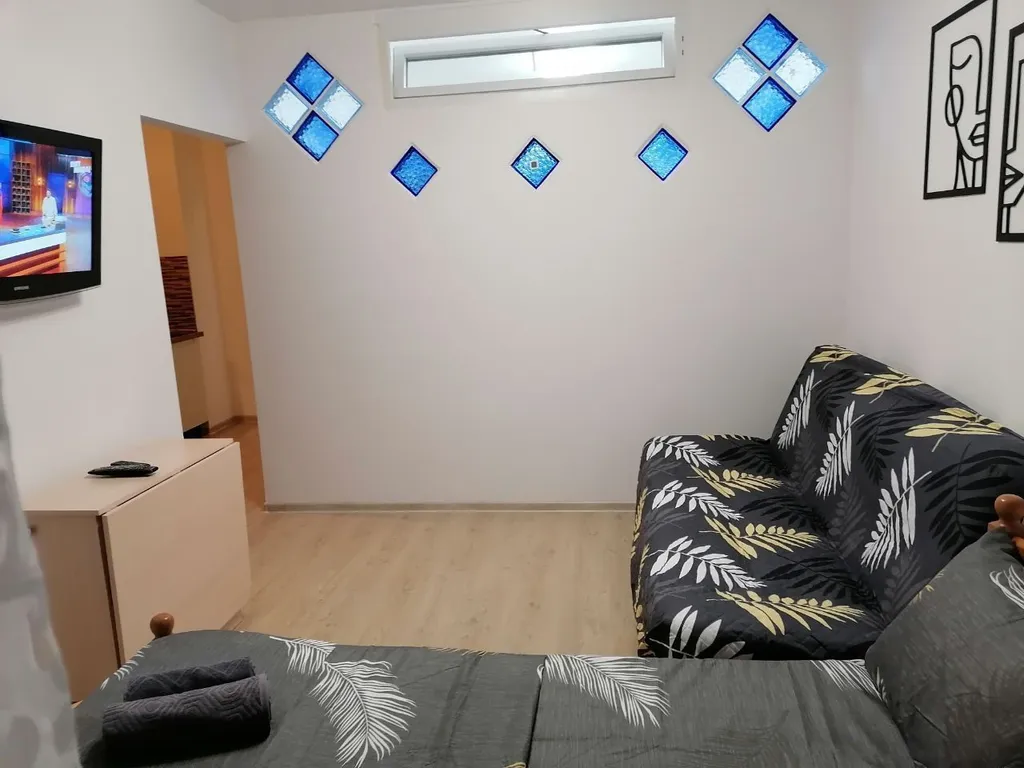 Двухкомнатная уютная квартира