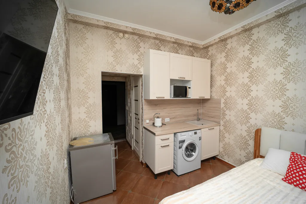 Очень теплый апартамент с открытым балконом, кухней, парковкой