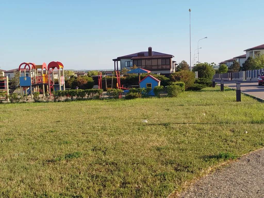 Коттедж в охраняемом коттеджном поселке на берегу Азовского моря