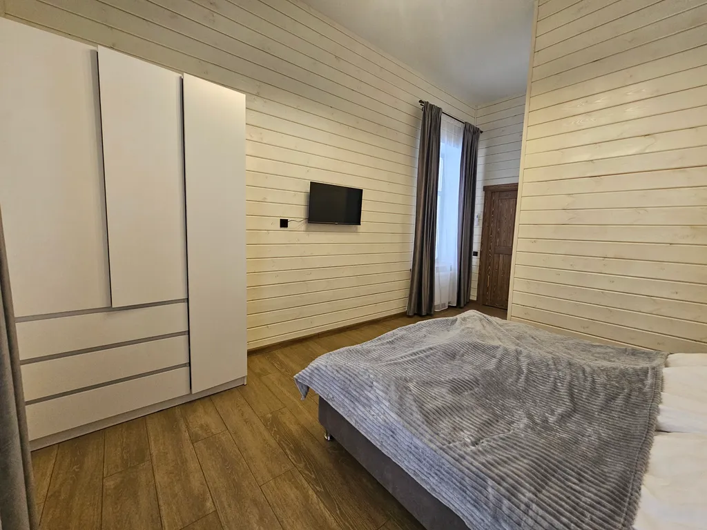 Дом с баней и камином для большой компании