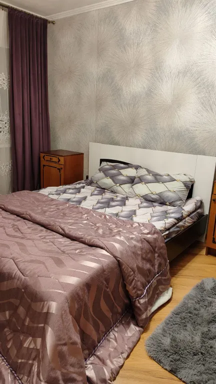 Просторная 2-комнатная квартира недалеко от центра и автовокзала