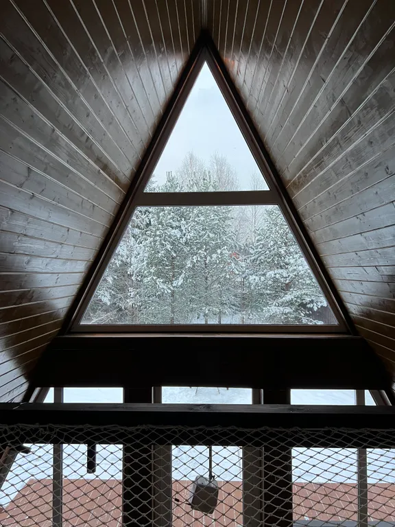 Уютный романтический домик А-фрейм