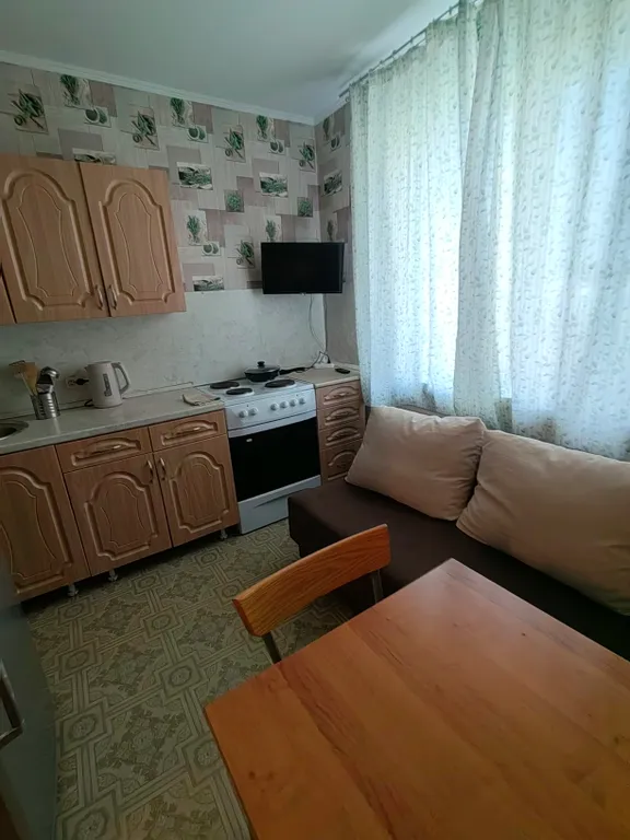 Уютная однокомнатная квартира с видом на Амур