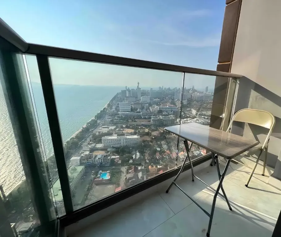 Copacabana Beach Jomtien Deluxe Sky Ocean Sunset 2471