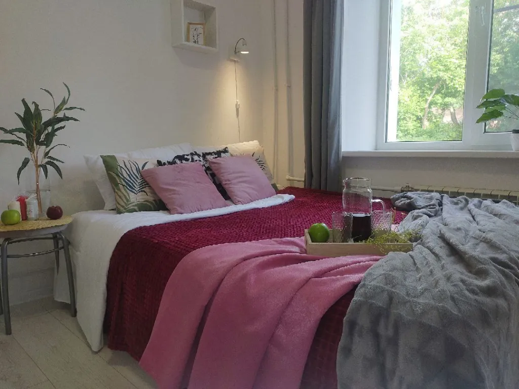 Квартира Уютная, чистая студия в центре города — аренда посуточно в Серпухов