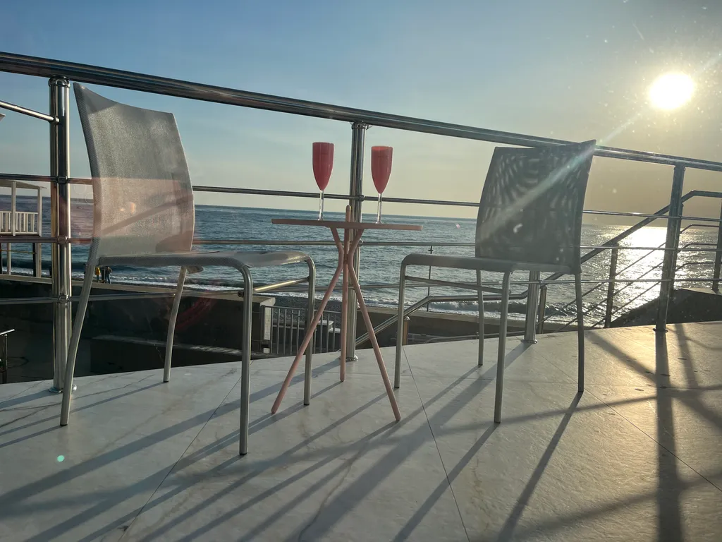 Квартира Квартира Новый апартамент с отдельным выходом на море — Лазаревское