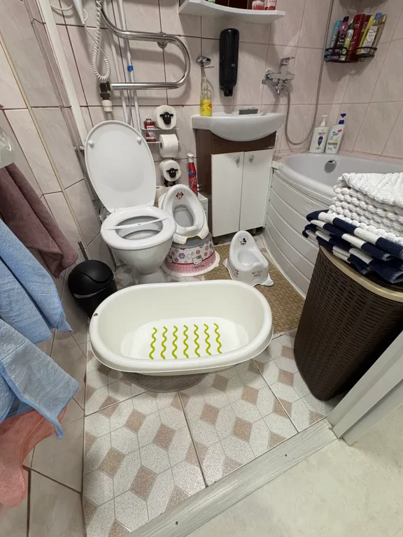 Трёхкомнатная квартира для семей с детьми и малышами