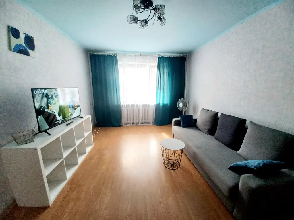 Большая квартира возле ТЦ Тринити — аренда посуточно в Гродно