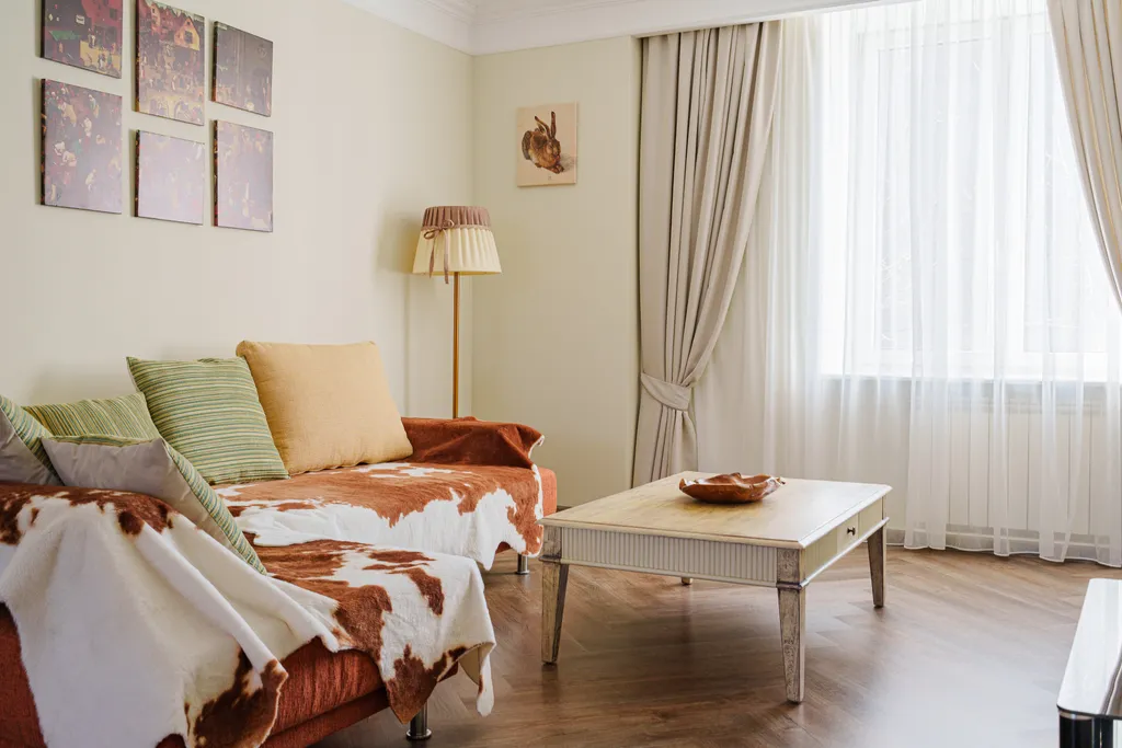 Атмосферная квартира в сердце города — аренда посуточно в Екатеринбург