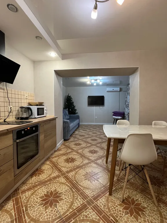 Трешка в самом центре