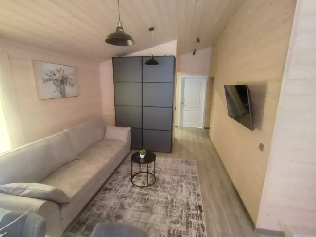 Домик в каньоне