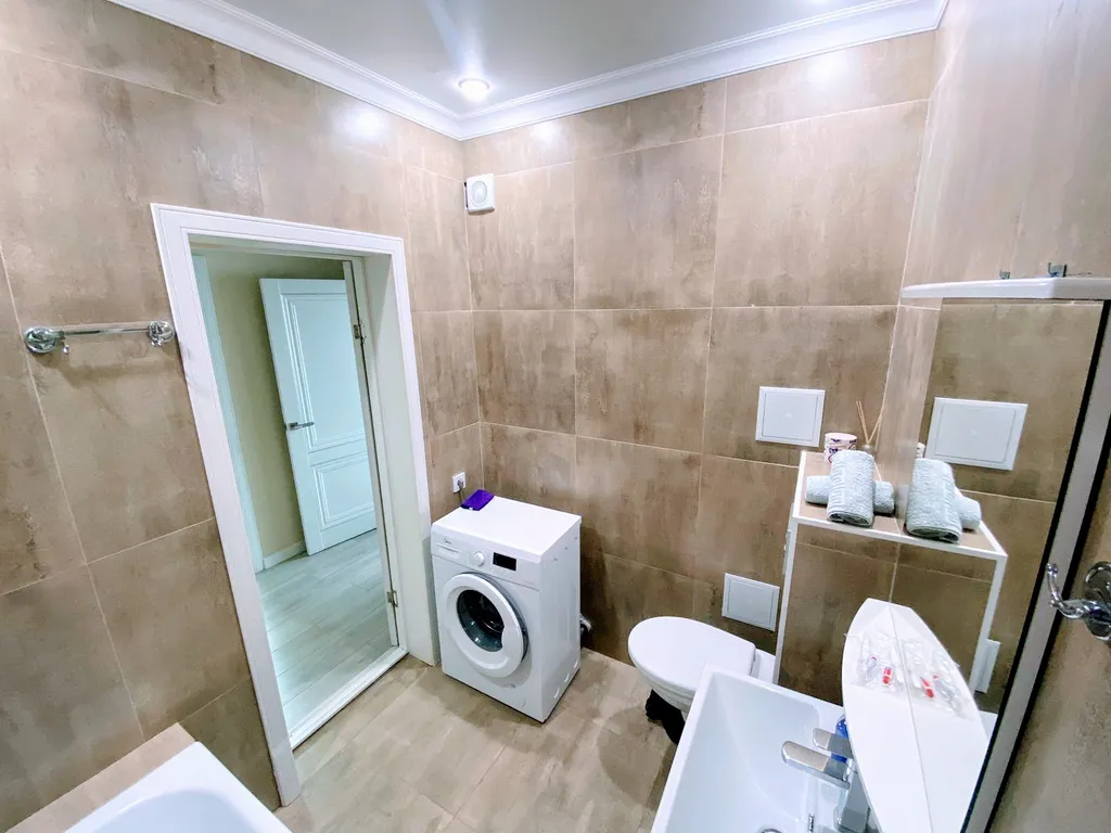 Отличная квартира на левом берегу столицы