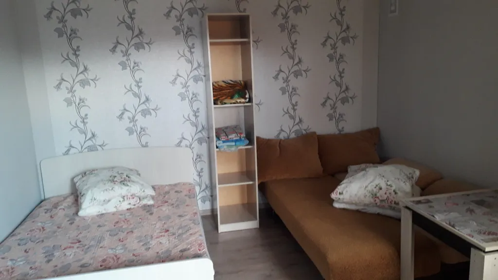 Уютный домик у озера