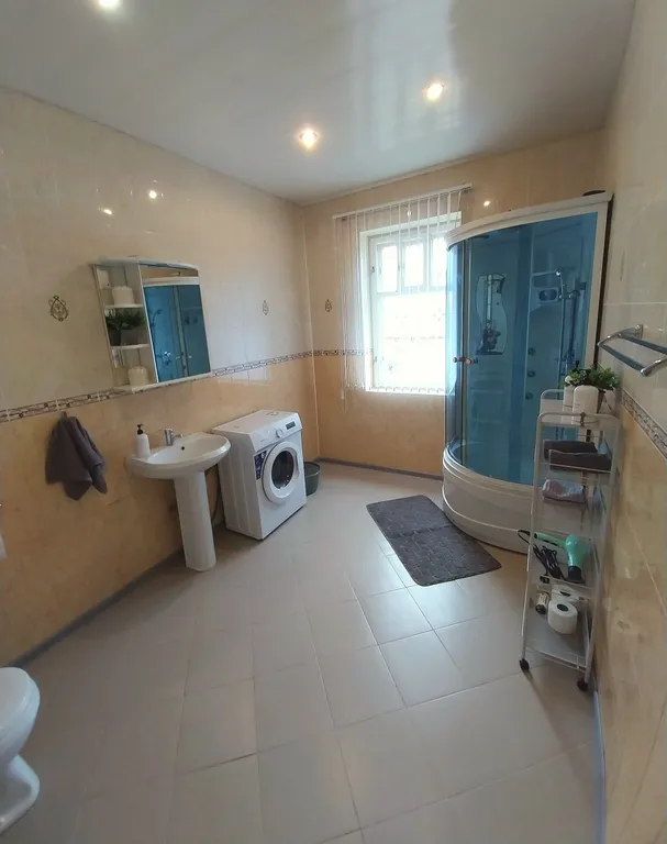 Уютный 5-комнатный дом в 5 минутах от центра города