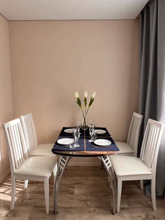 Электронный замок, центр, netflix + megogo