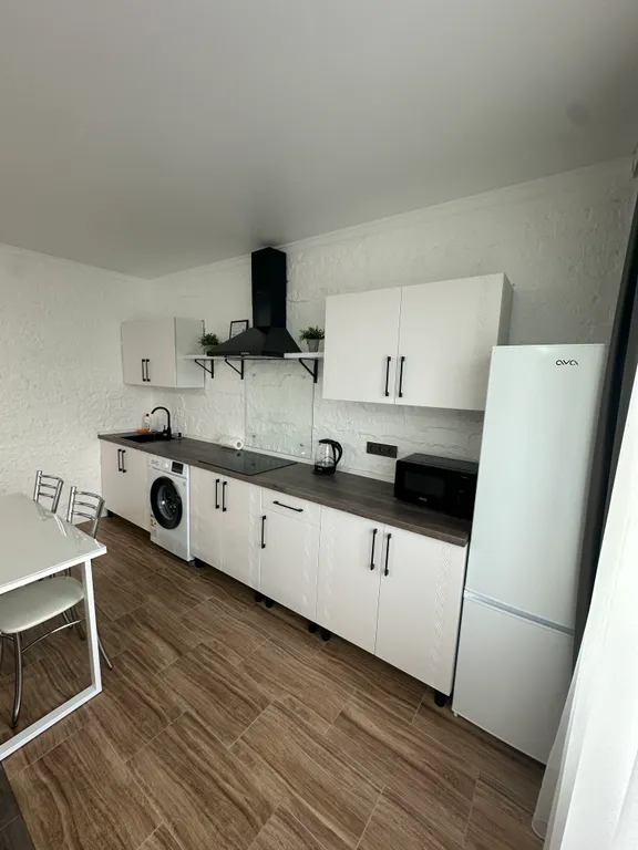 Апартаменты на Академической №79