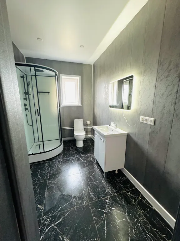 Комфортный дом с видом на холмы