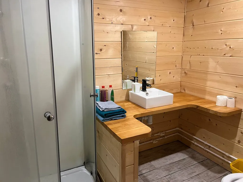 Домик у леса