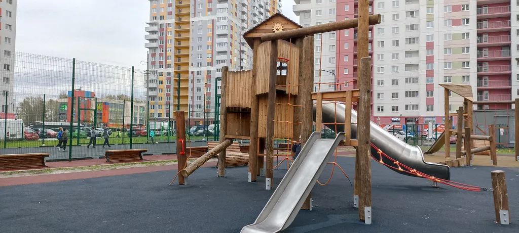 Квартира Двухкомнатная квартира посуточно в Санкт-Петербурге — Шушары