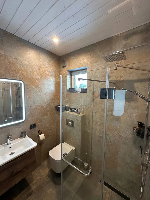 Уютный новый дом Твоя Хвоя