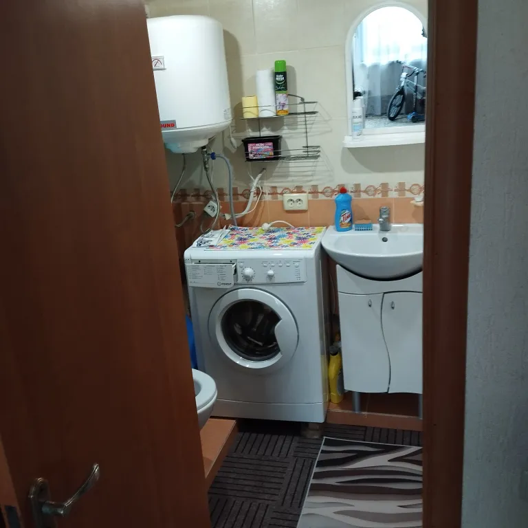 Квартира Семейные пятиместные апартаменты на берегу моря — Любимовка