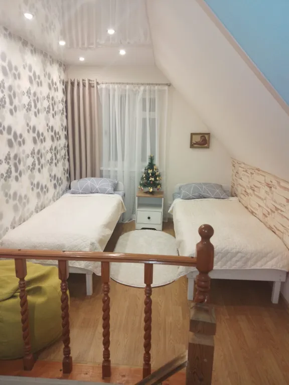 Дом у реки в центре города