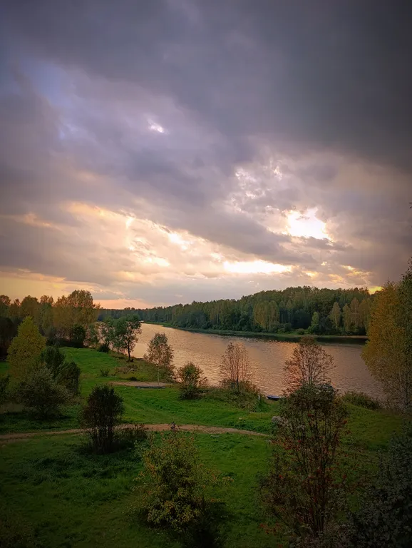 Шале с сауной на берегу реки