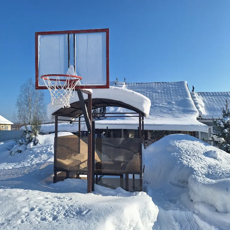 Дом на озере Сенеж