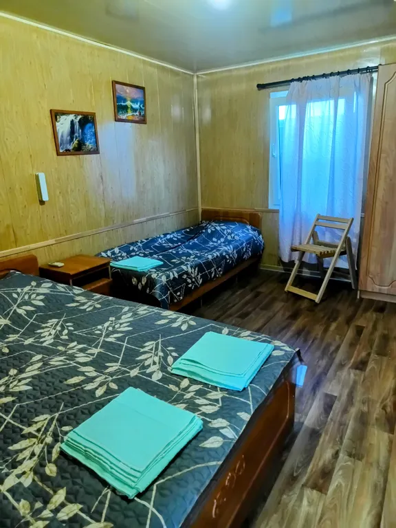 Коттедж Уютные домики на берегу моря — Кучугуры