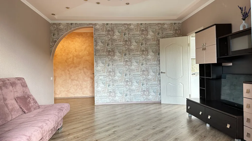 Квартира на озере Еланчик с видом на лес