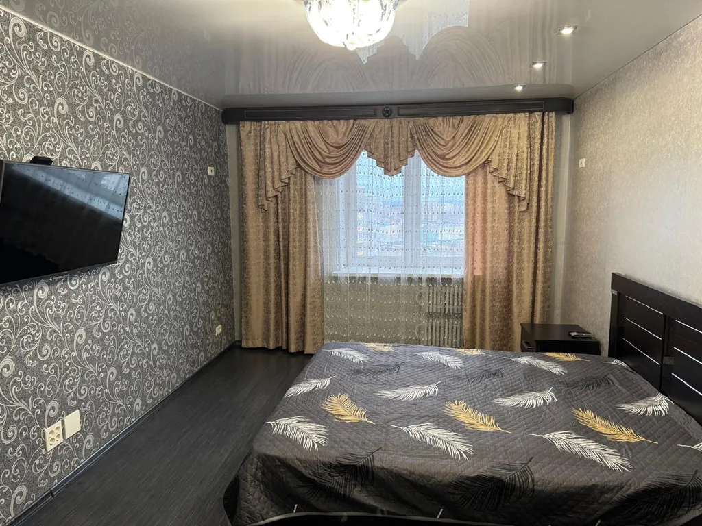 Квартира в центре города, напротив ЖД вокзала, рядом Цирк