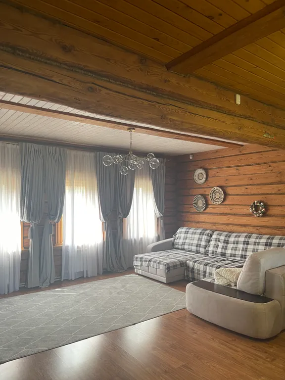 Дом на горе Левитана