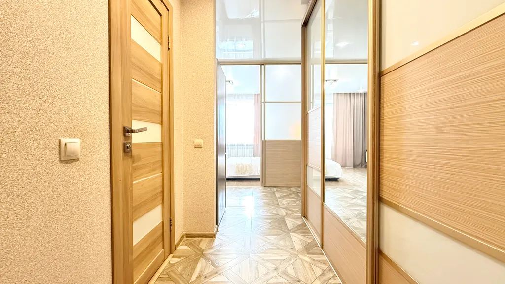 Hugge Place |Уютная студия на 1 этаже у Автовокзала с самозаселением