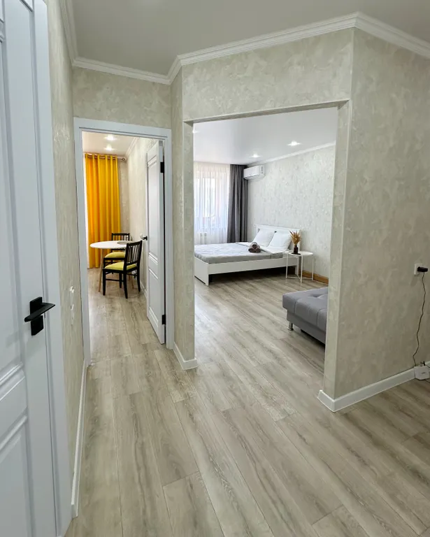 Уютная квартира недалеко от Ледового дворца и Нижнекамских Терм