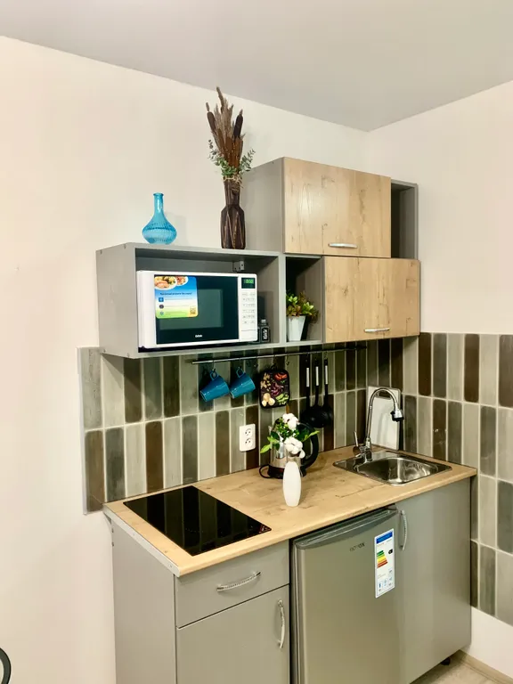 Студия Дюна рядом с жд вокзалом и цирком