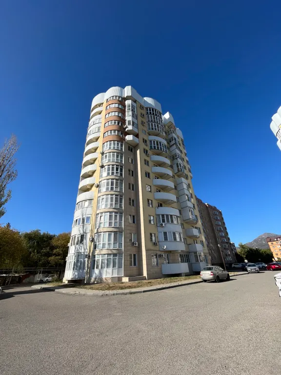 Уютная квартира в районе озера