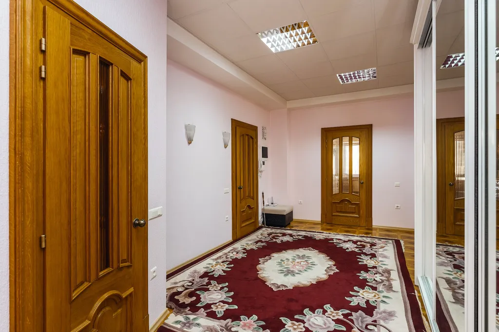 5-ти комнатная Квартира «Бельведер» в Центре Ялты,рядом с рынком